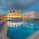 Bodrum Ośrodek wypoczynkowy 4*