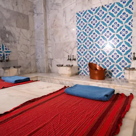 منتجع بودروم بيتش ريزورت غومْبيت