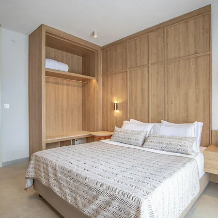 بودروم بيتش ريزورت غومْبيت